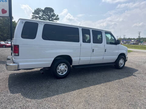 2013 Ford E-Series E-350 SD XLT
