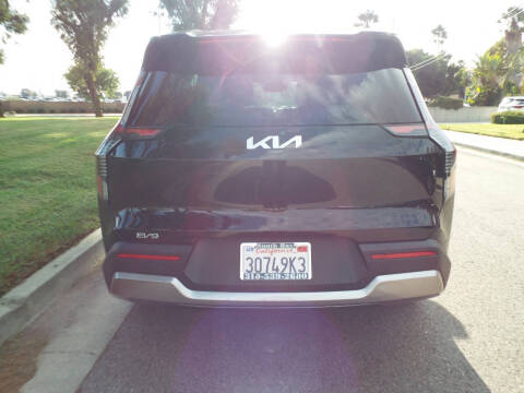 2024 Kia EV9 Light Long Range