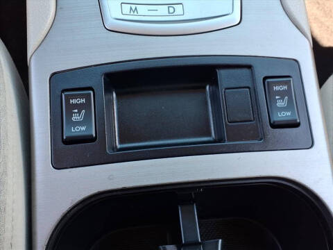 2011 Subaru Outback 2.5i Premium