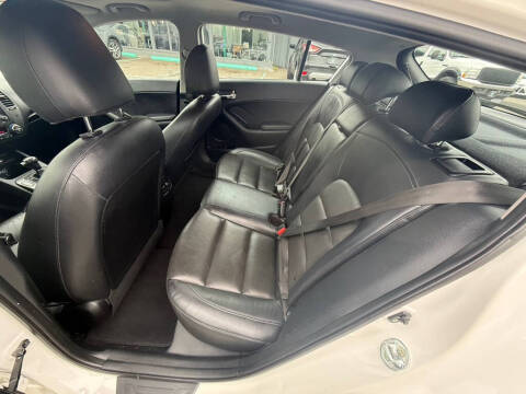 2016 Kia Forte5 EX