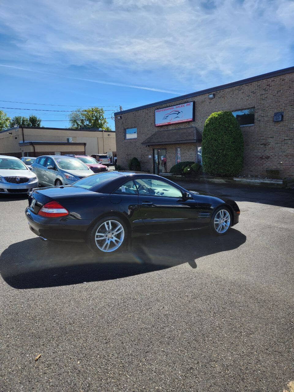 2008 Mercedes-Benz SL-Class for sale at Professional Sales Inc in Bensalem, PA