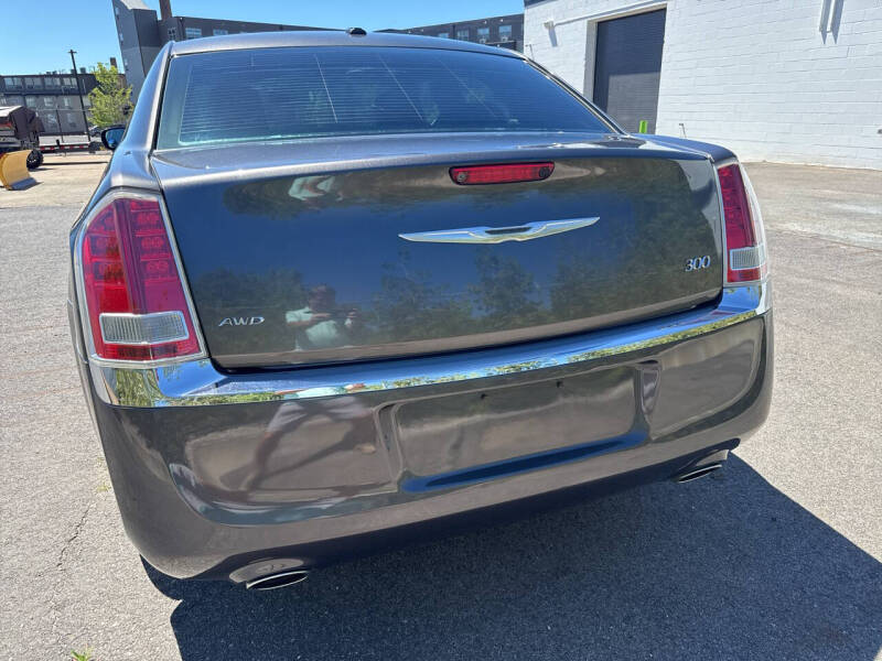 2014 Chrysler 300