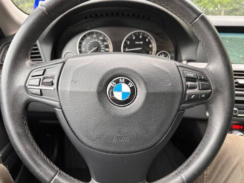 2013 BMW 5 Series 528i