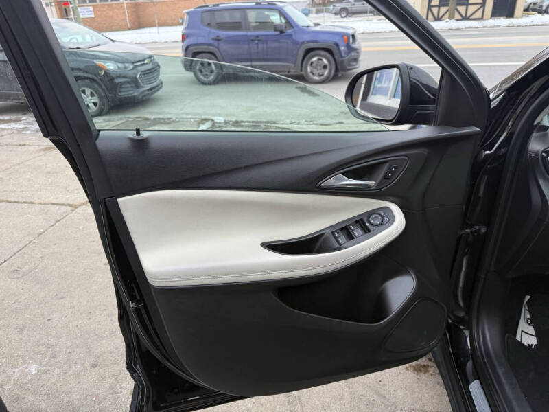 2021 Buick Encore GX Select