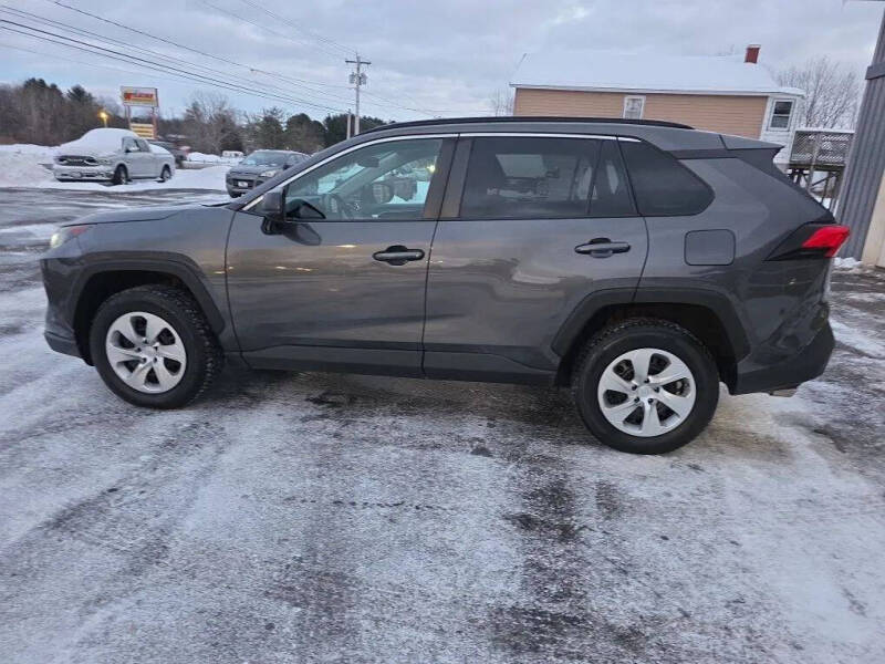 2019 Toyota RAV4 LE