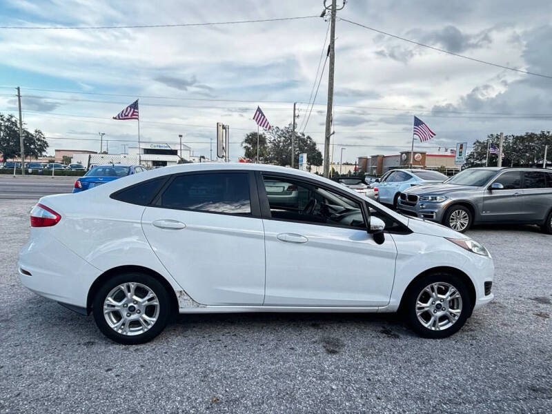 2014 Ford Fiesta SE