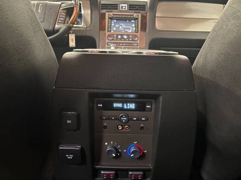 2011 Lincoln Navigator