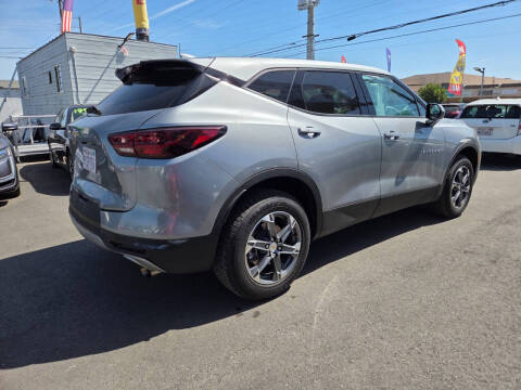 2025 Chevrolet Blazer LT
