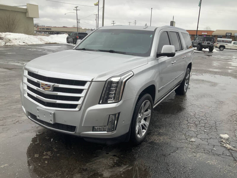 2017 Cadillac Escalade ESV Premium Luxury's photo