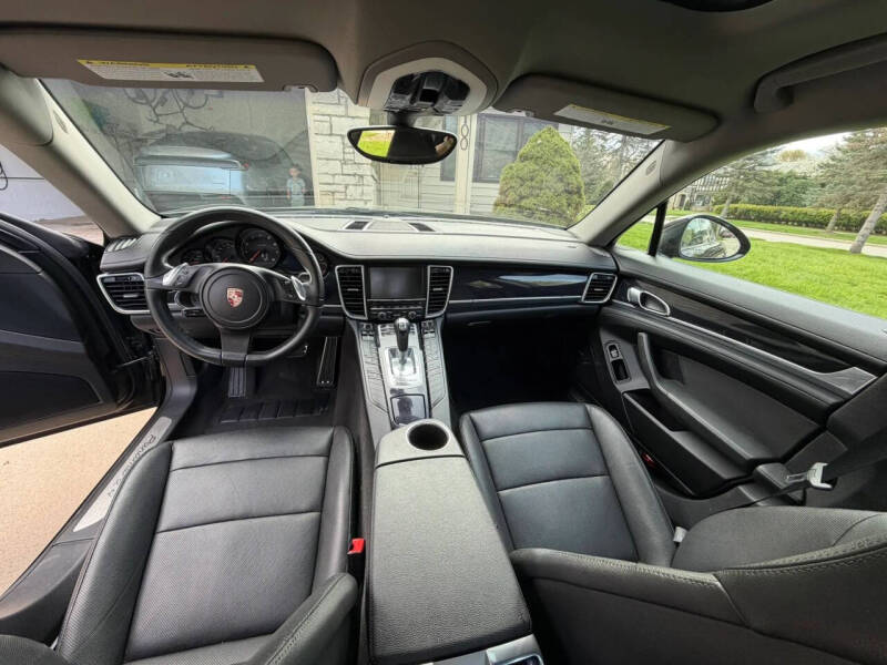 2011 Porsche Panamera