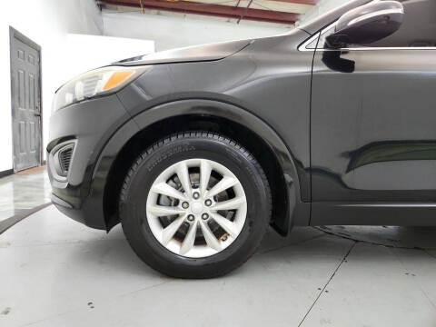 2016 Kia Sorento L