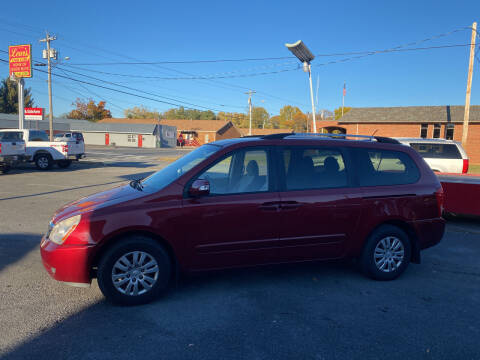 2012 Kia Sedona for sale at Lewis' Used Cars in Elizabethton TN