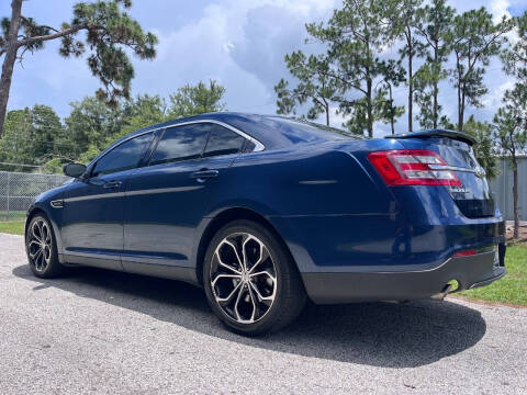2016 Ford Taurus SHO