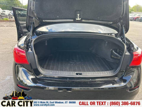 2015 Infiniti Q50 Premium