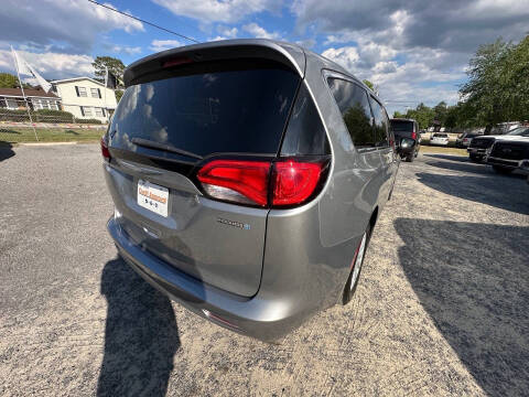 2017 Chrysler Pacifica LX