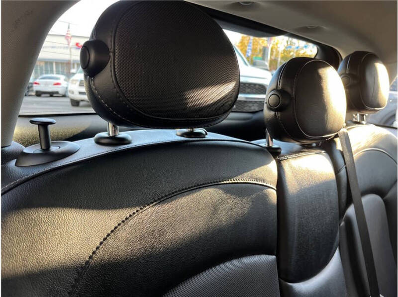 2015 MINI Hardtop 4 Door Cooper