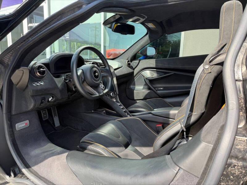 2021 McLaren 720S Performance