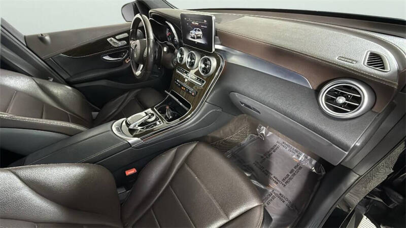 2017 Mercedes-Benz GLC GLC 300 4MATIC