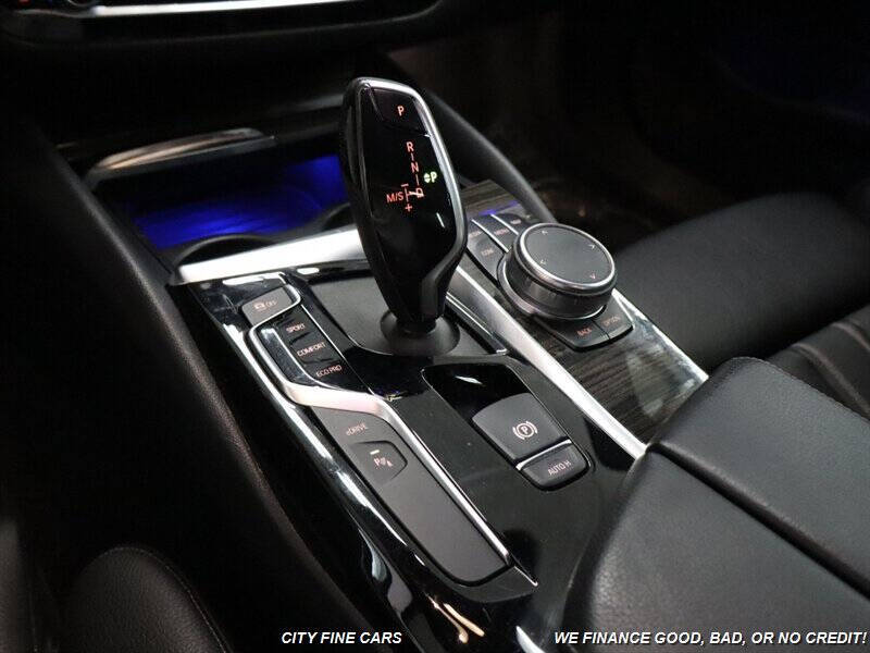 2019 BMW 5 Series 530e iPerformance