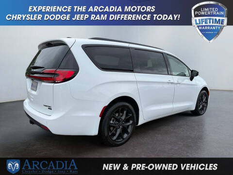 2027 Chrysler Pacifica Limited