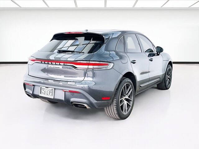 2022 Porsche Macan