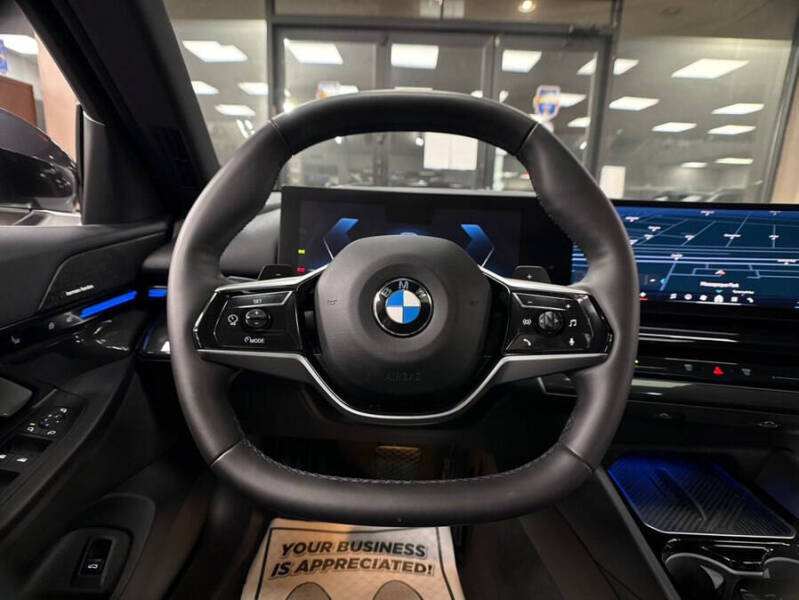 2025 BMW 5 Series 530i xDrive