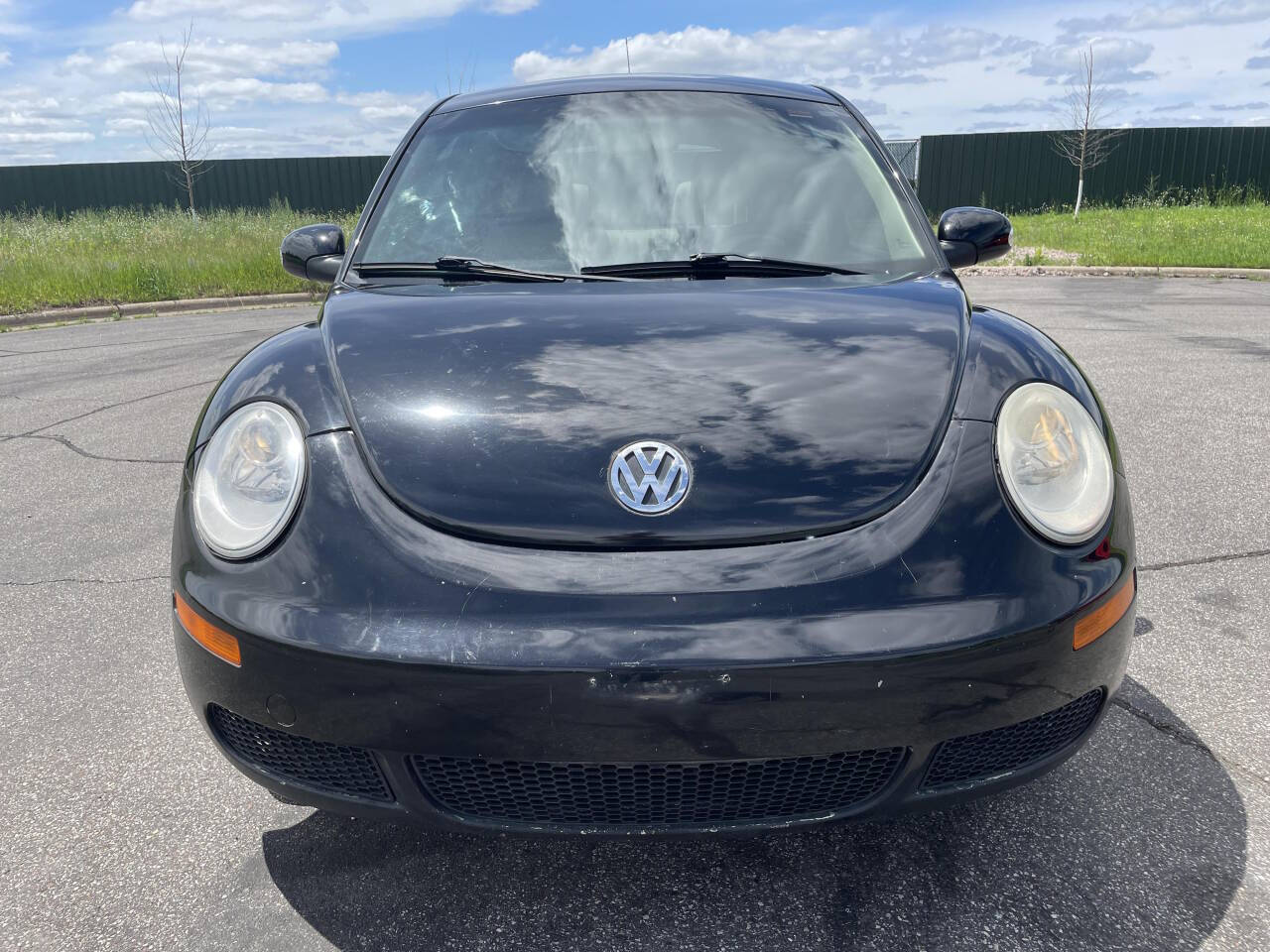 2008 Volkswagen New Beetle for sale at Twin Cities Auctions in Elk River, MN