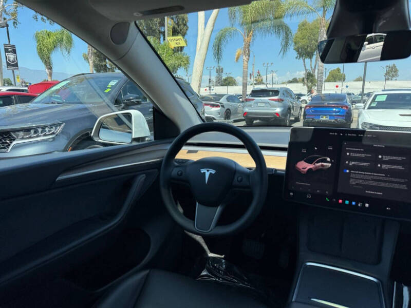 2023 Tesla Model Y Long Range