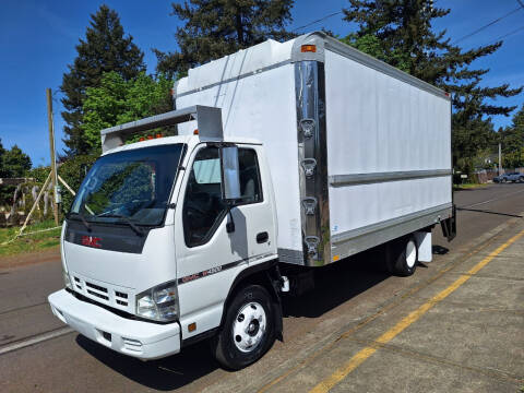 2006 GMC W4500 for sale at RJB Investments LLC in Milwaukie OR