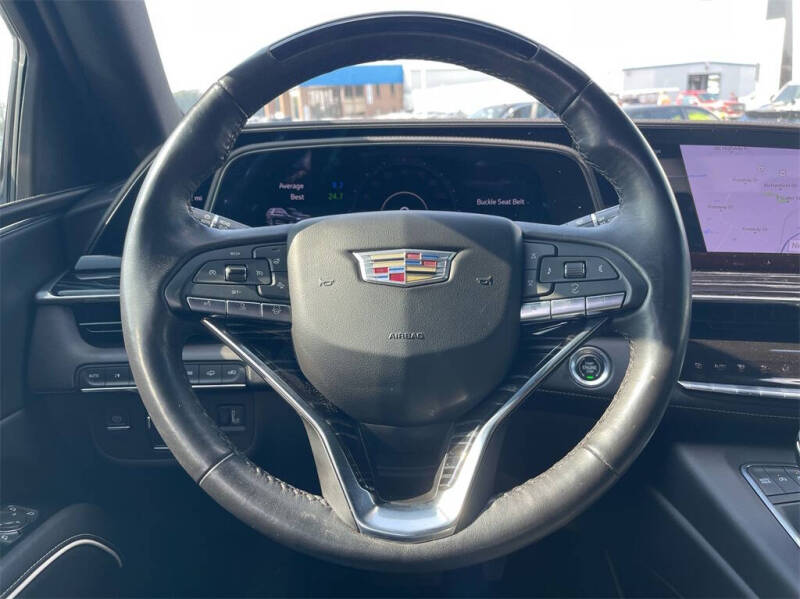 2022 Cadillac Escalade Sport