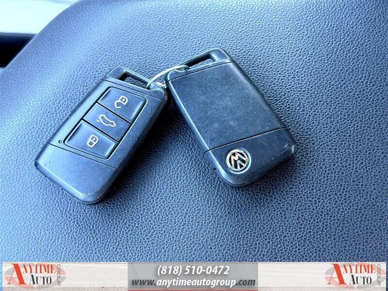 2020 Volkswagen Jetta R-Line