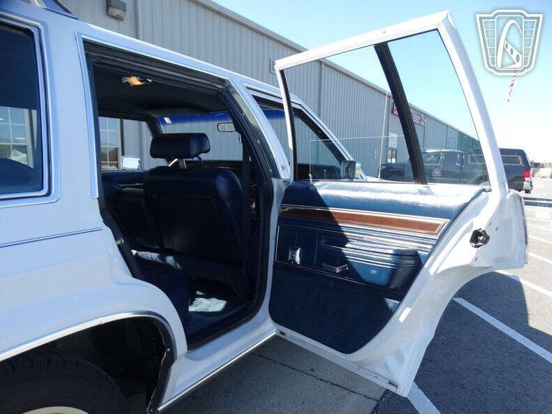 1985 Ford LTD Crown Victoria