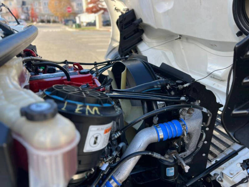 2018 Freightliner M2 106