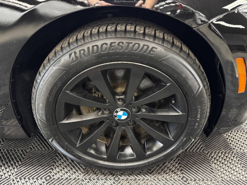 2018 BMW 3 Series 320i