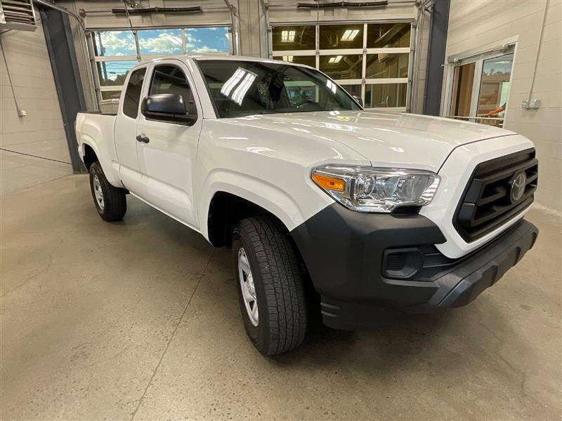 2022 Toyota Tacoma SR