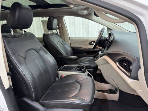 2020 Chrysler Pacifica Limited