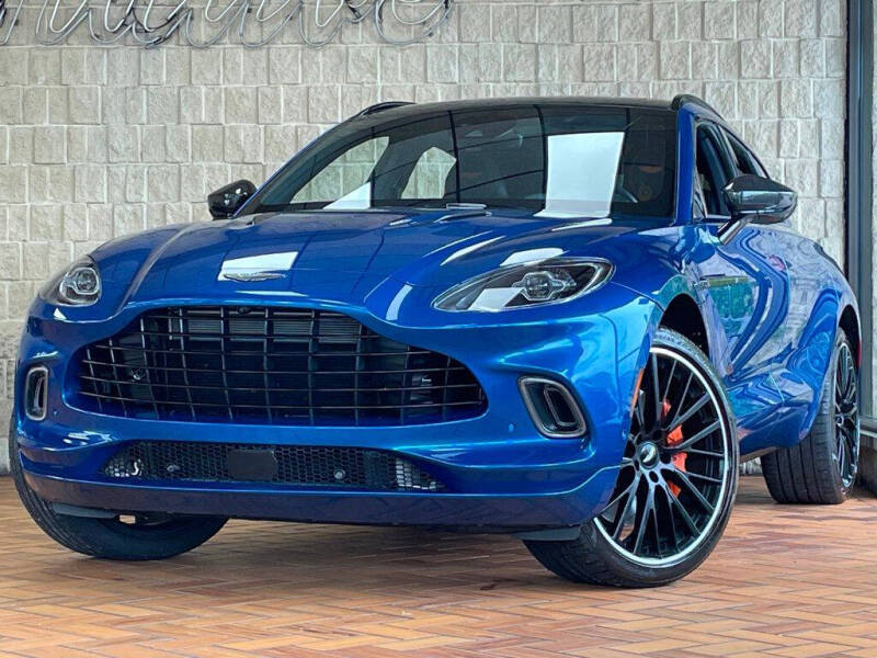 2022 Aston Martin DBX