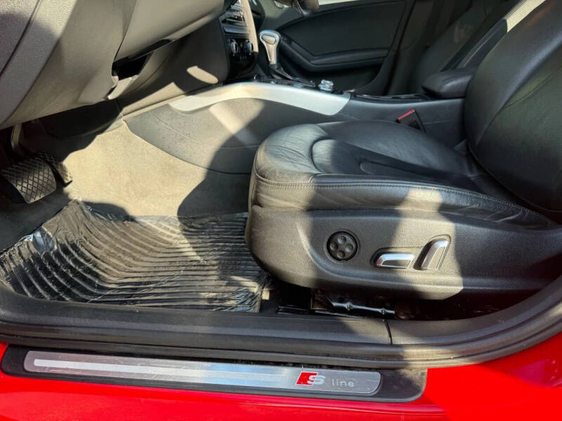 2015 Audi A4 2.0T quattro Premium Plus