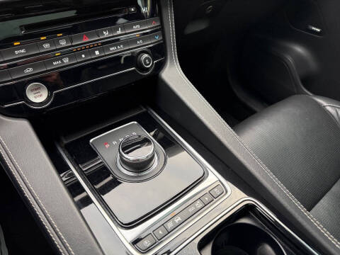 2019 Jaguar F-PACE S