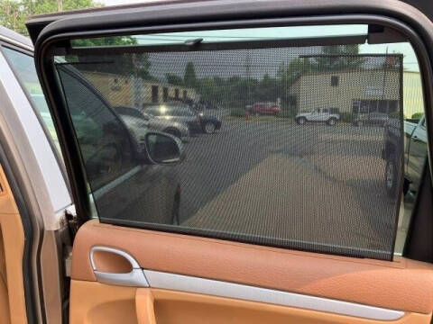 2004 Porsche Cayenne S