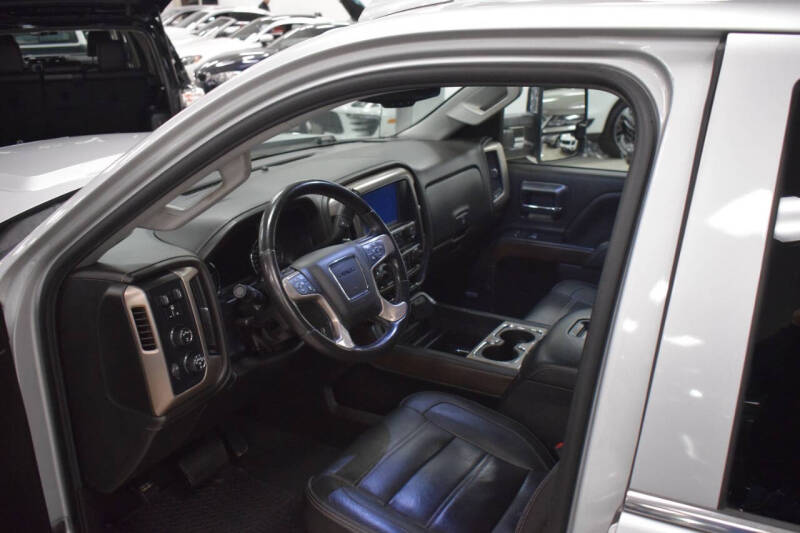 2019 GMC Sierra 2500HD Denali