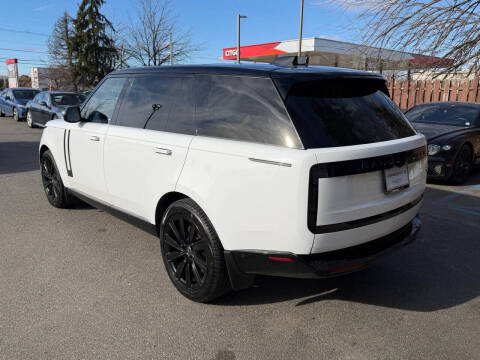 2023 Land Rover Range Rover P530 SE LWB