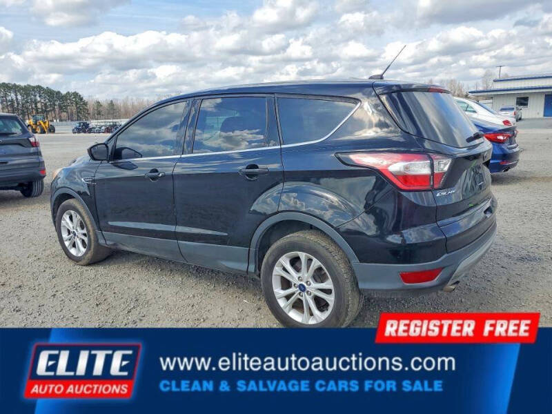 2017 Ford Escape SE