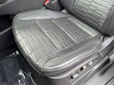 2022 Cadillac Escalade ESV Premium Luxury Platinum