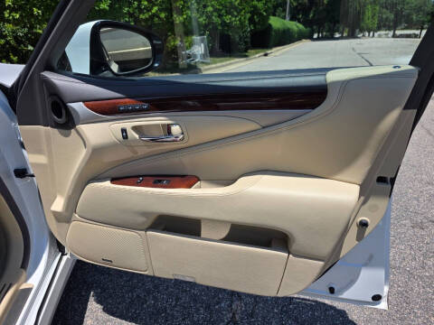 2014 Lexus LS 460