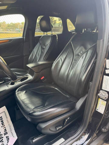 2019 Lincoln MKC Select