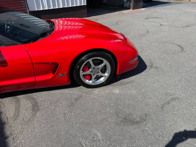 2004 Chevrolet Corvette