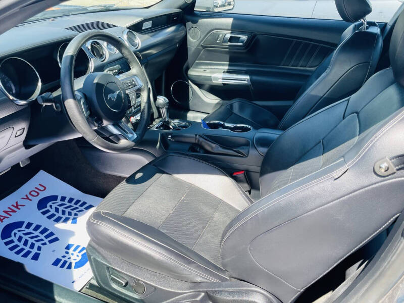2015 Ford Mustang EcoBoost Premium