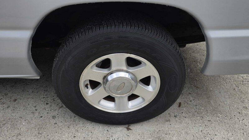 2006 Ford E-Series E-150
