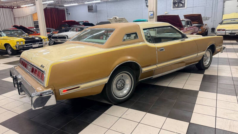 1976 Ford Thunderbird
